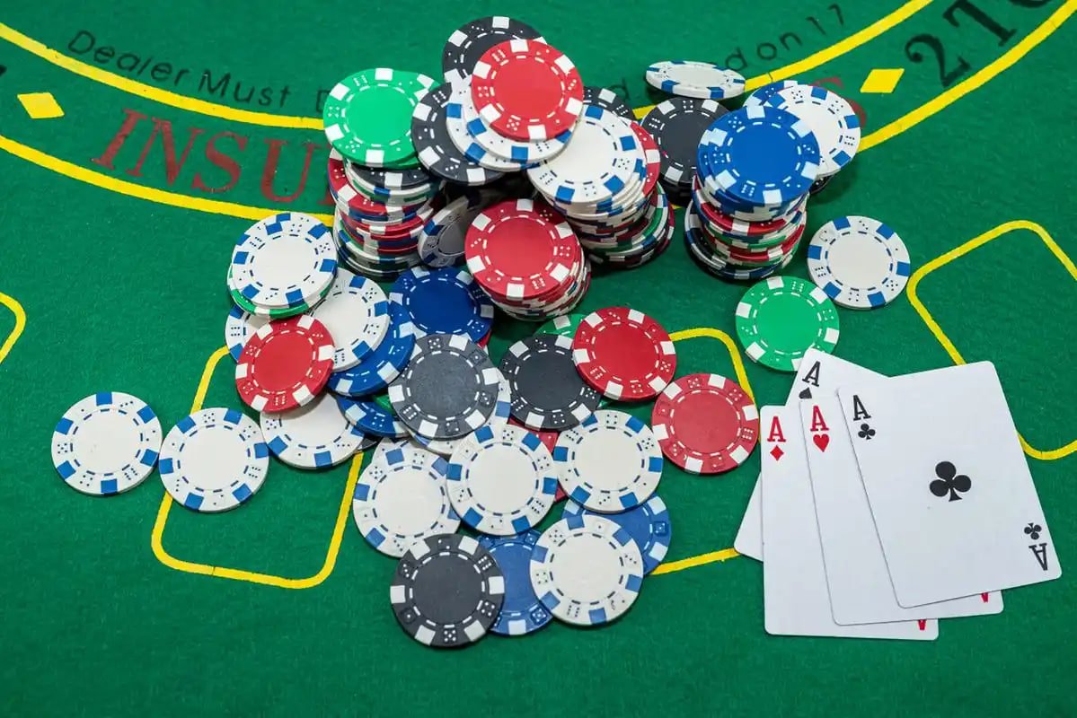 Pengguna Indonesia bermain slot online fuji188 dengan nyaman menggunakan smartphone di rumah